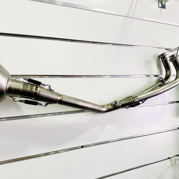 Collecteur titane pour silencieux Akrapovic pour TMAX 530 / 560 – Image 2