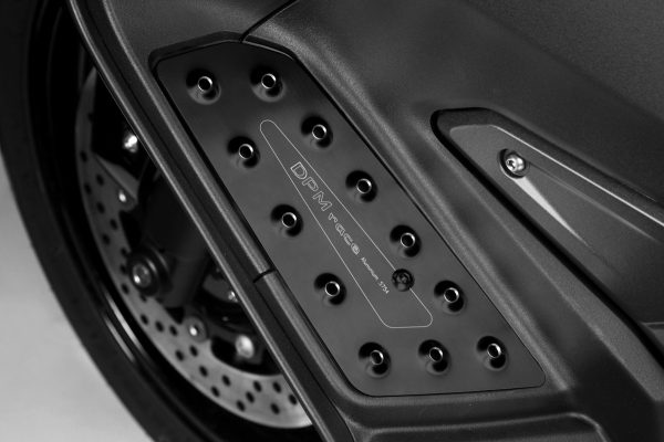 Repose pieds DPM pour TMAX 530 / 560 – Image 3
