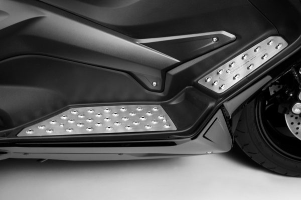 Repose pieds DPM pour TMAX 530 / 560 – Image 6