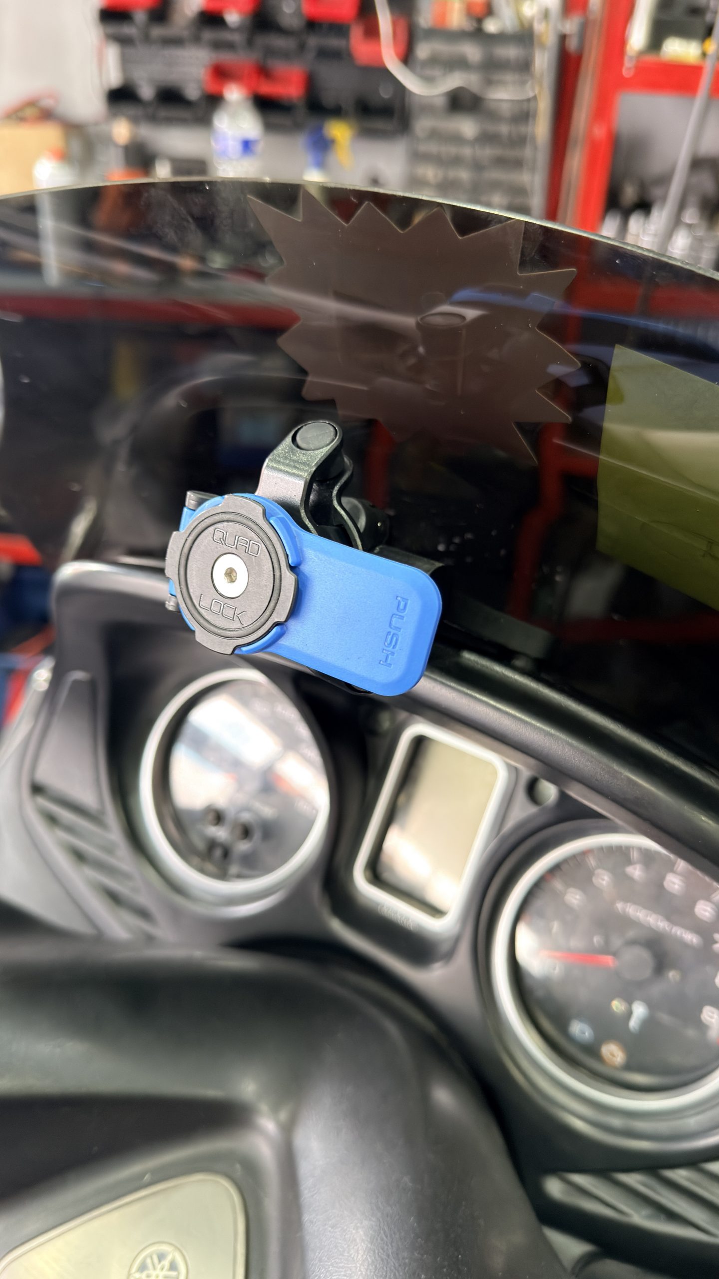 Support téléphone tête haute Quad Lock pour TMAX 530 & 560 – Image 13