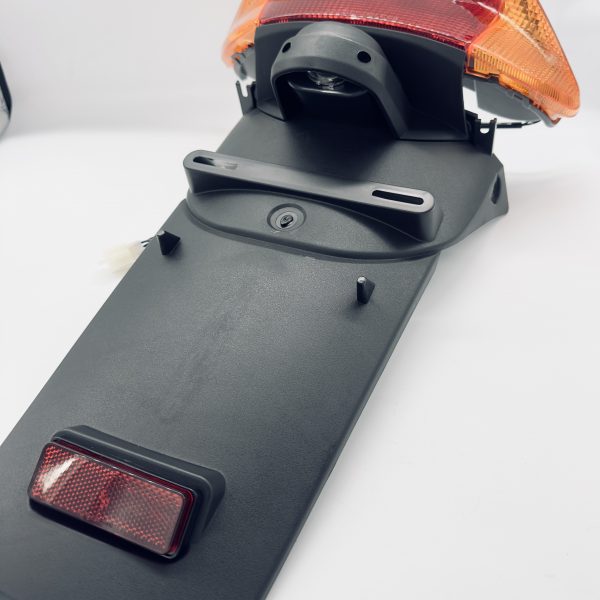 Feu arrière et bavette TMAX 500 2001 à 2007 eg moto